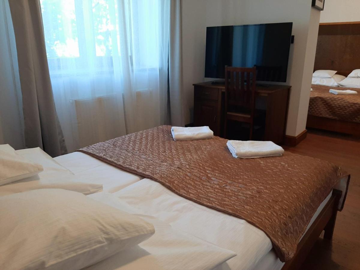 Centrum Konferencyjne Brancon Babimost Экстерьер фото