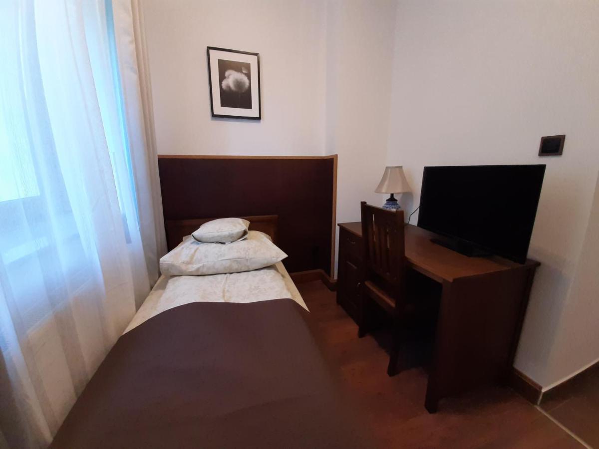 Centrum Konferencyjne Brancon Babimost Экстерьер фото