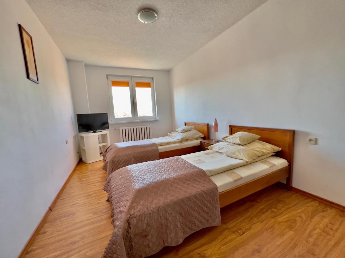 Centrum Konferencyjne Brancon Babimost Экстерьер фото