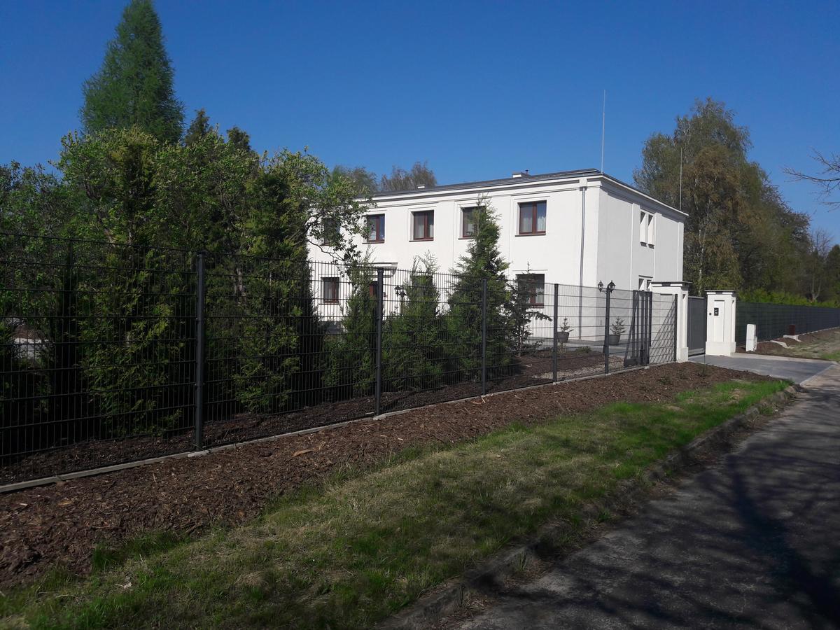 Centrum Konferencyjne Brancon Babimost Экстерьер фото